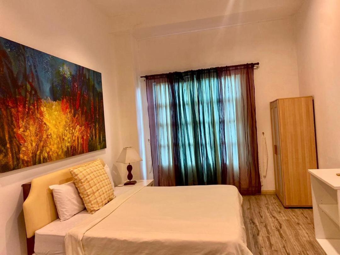 Wesberly Apartments Kuching Luaran gambar