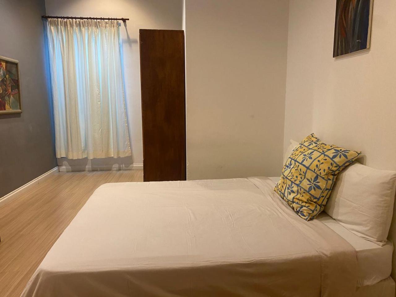 Wesberly Apartments Kuching Luaran gambar