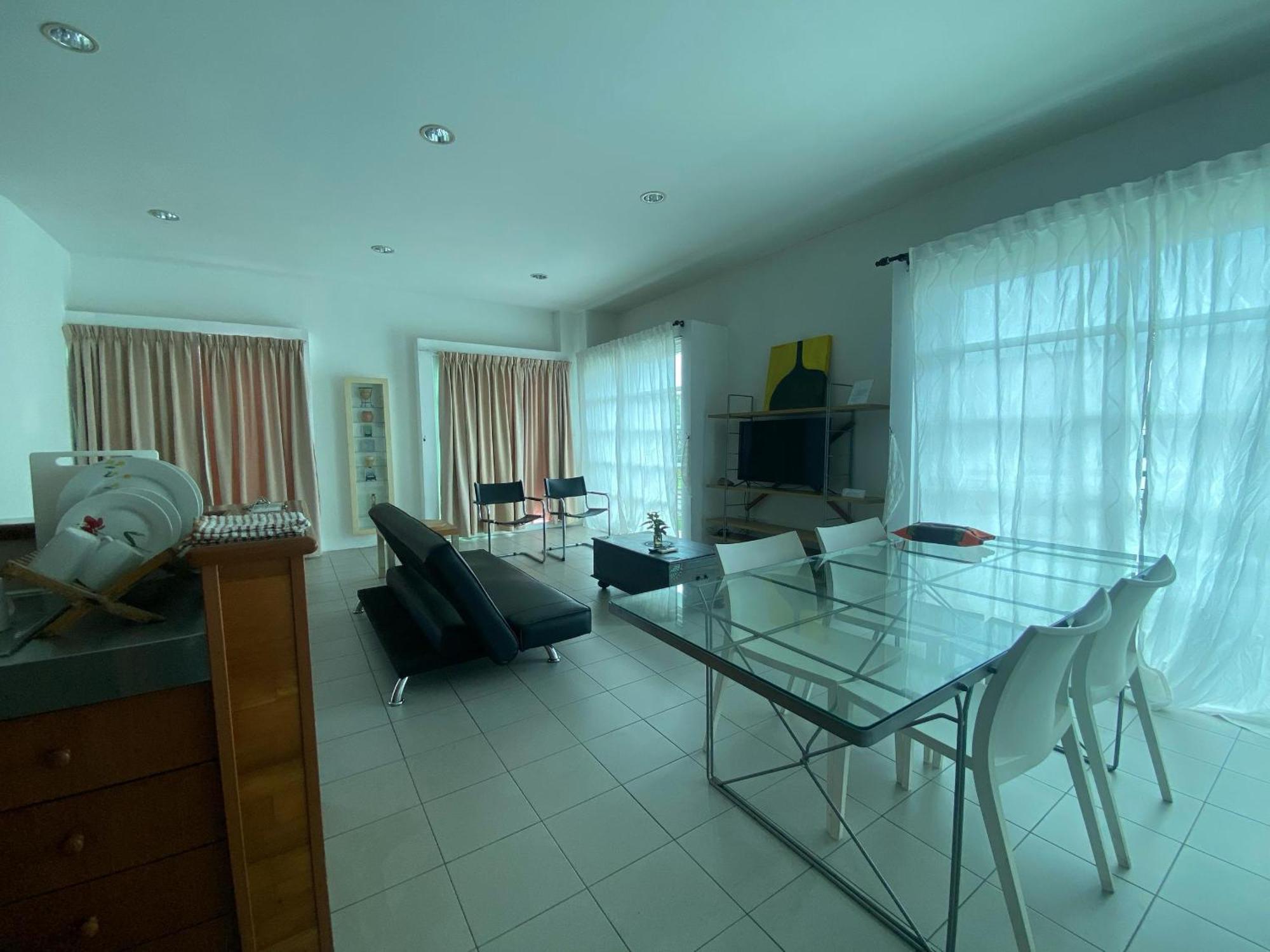 Wesberly Apartments Kuching Luaran gambar