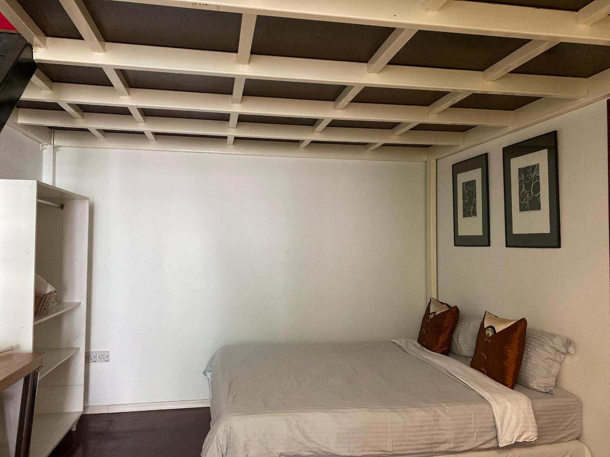 Wesberly Apartments Kuching Luaran gambar