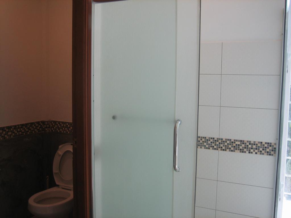 Wesberly Apartments Kuching Luaran gambar