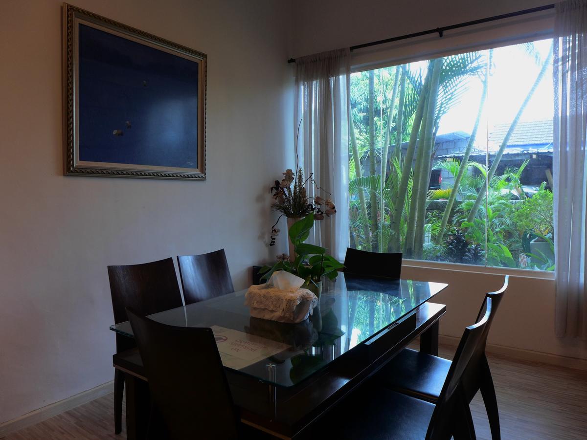Wesberly Apartments Kuching Luaran gambar