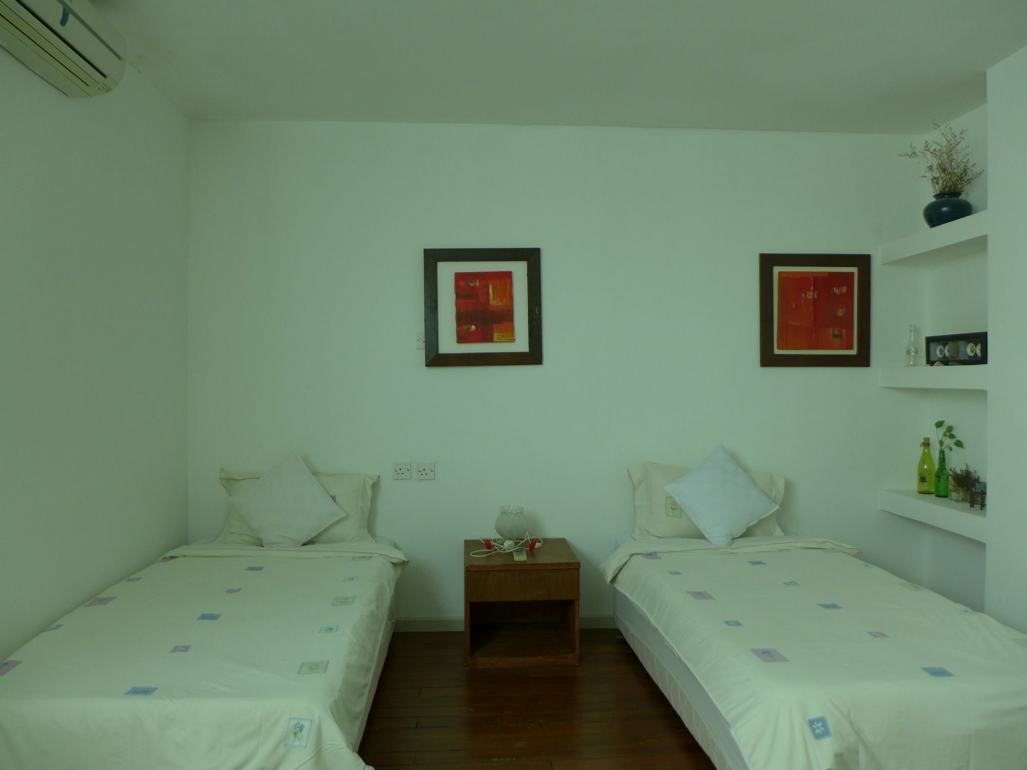 Wesberly Apartments Kuching Luaran gambar