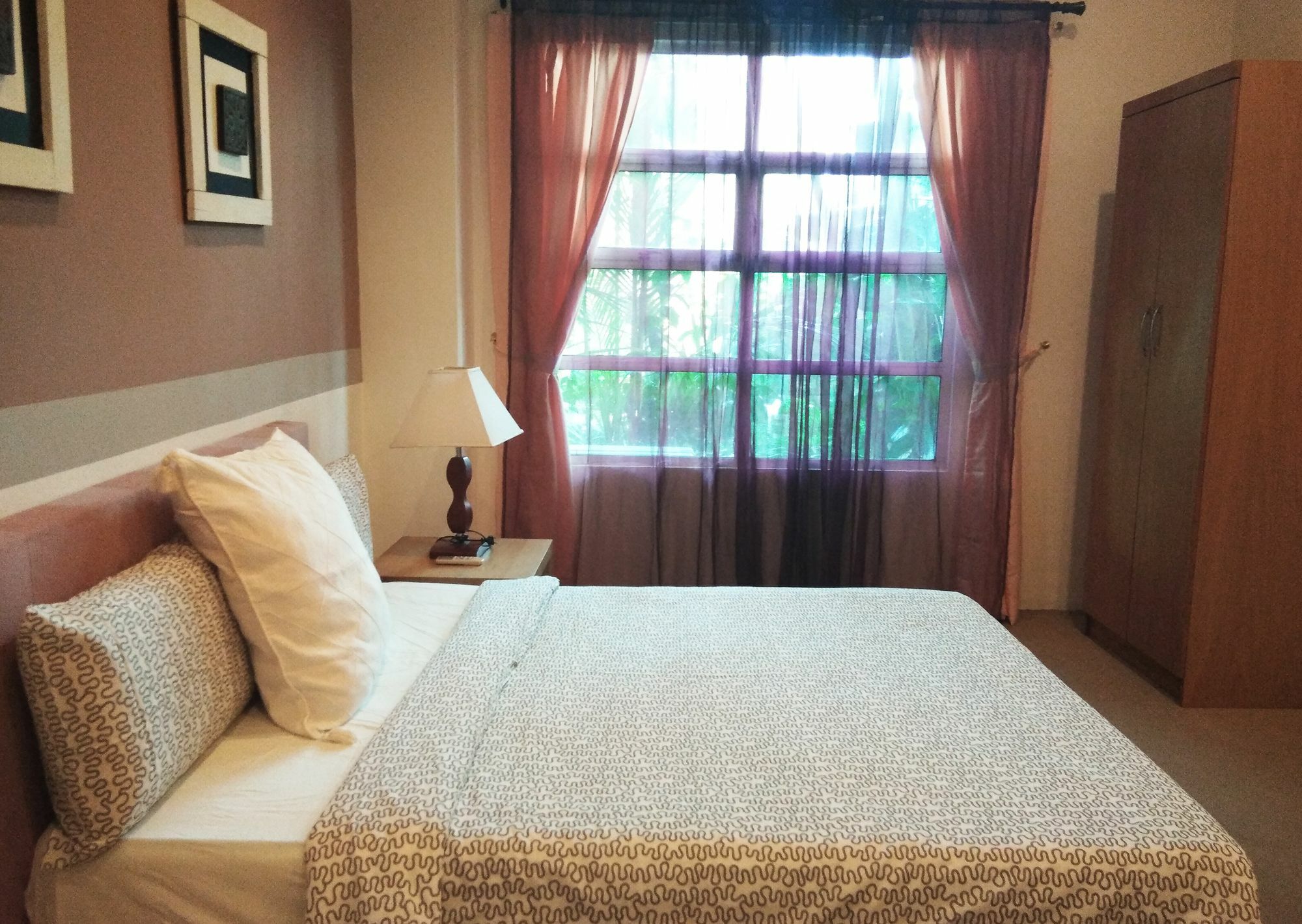 Wesberly Apartments Kuching Luaran gambar