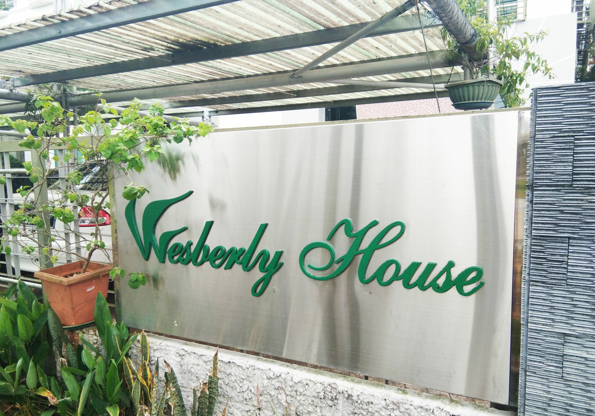 Wesberly Apartments Kuching Luaran gambar